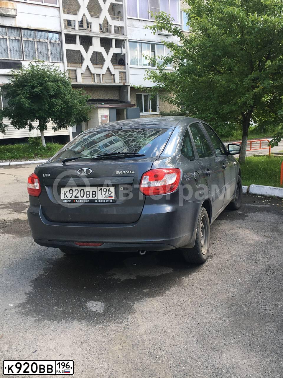 Фото автомобиля LADA 2191 GRANTA, 2017 — госномер К920ВВ196. Цвет: ТЕМНО-СЕРЫЙ