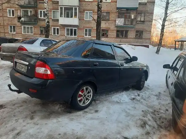 Фото автомобиля LADA 2170 PRIORA, 2012 — госномер Х262ХР43. Цвет: СВЕТЛО-СЕРЕБРИСТЫЙ МЕТАЛЛ