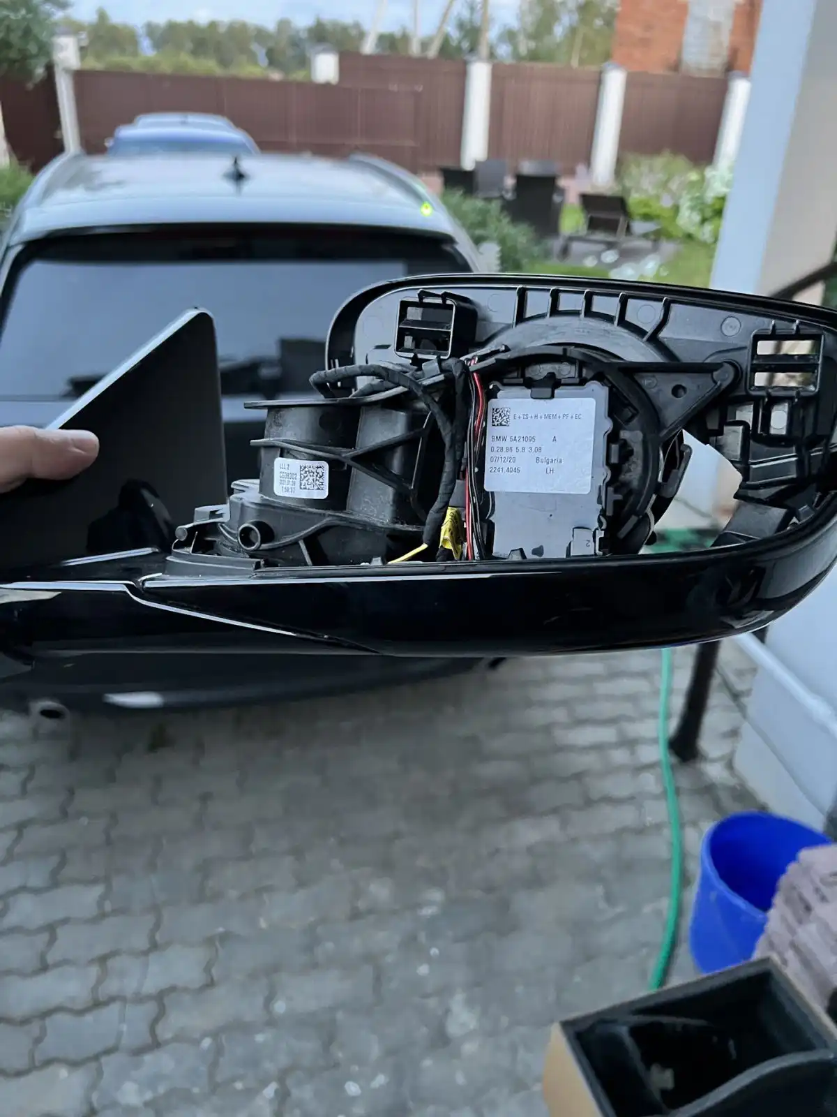Фото автомобиля VOLKSWAGEN PASSAT, 1990 — госномер К181ХР50. Цвет: Белый