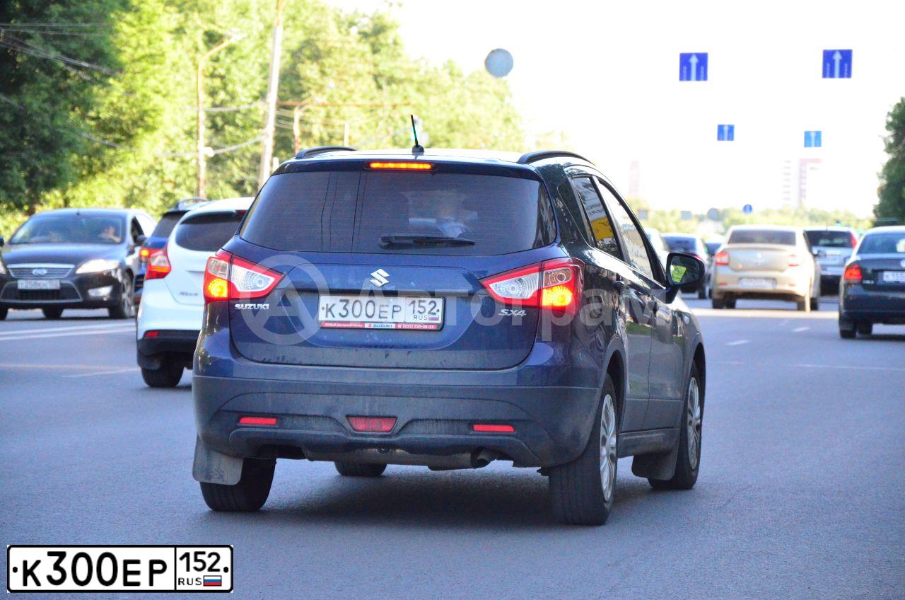 Фото автомобиля OPEL ASTRA, 2012 — госномер Т555МТ152. Цвет: Белый