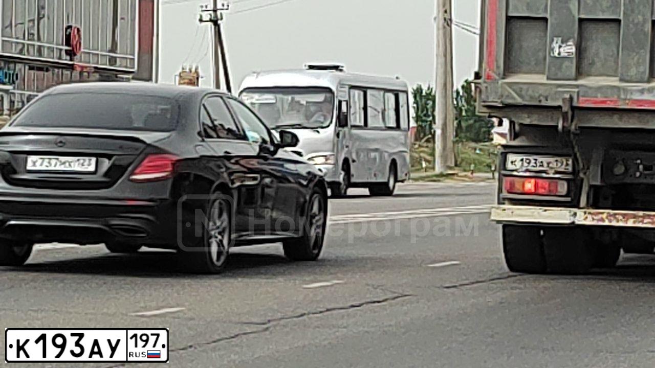 Фото автомобиля MAZDA 6, 2007 — госномер К373ВА04. Цвет: синий