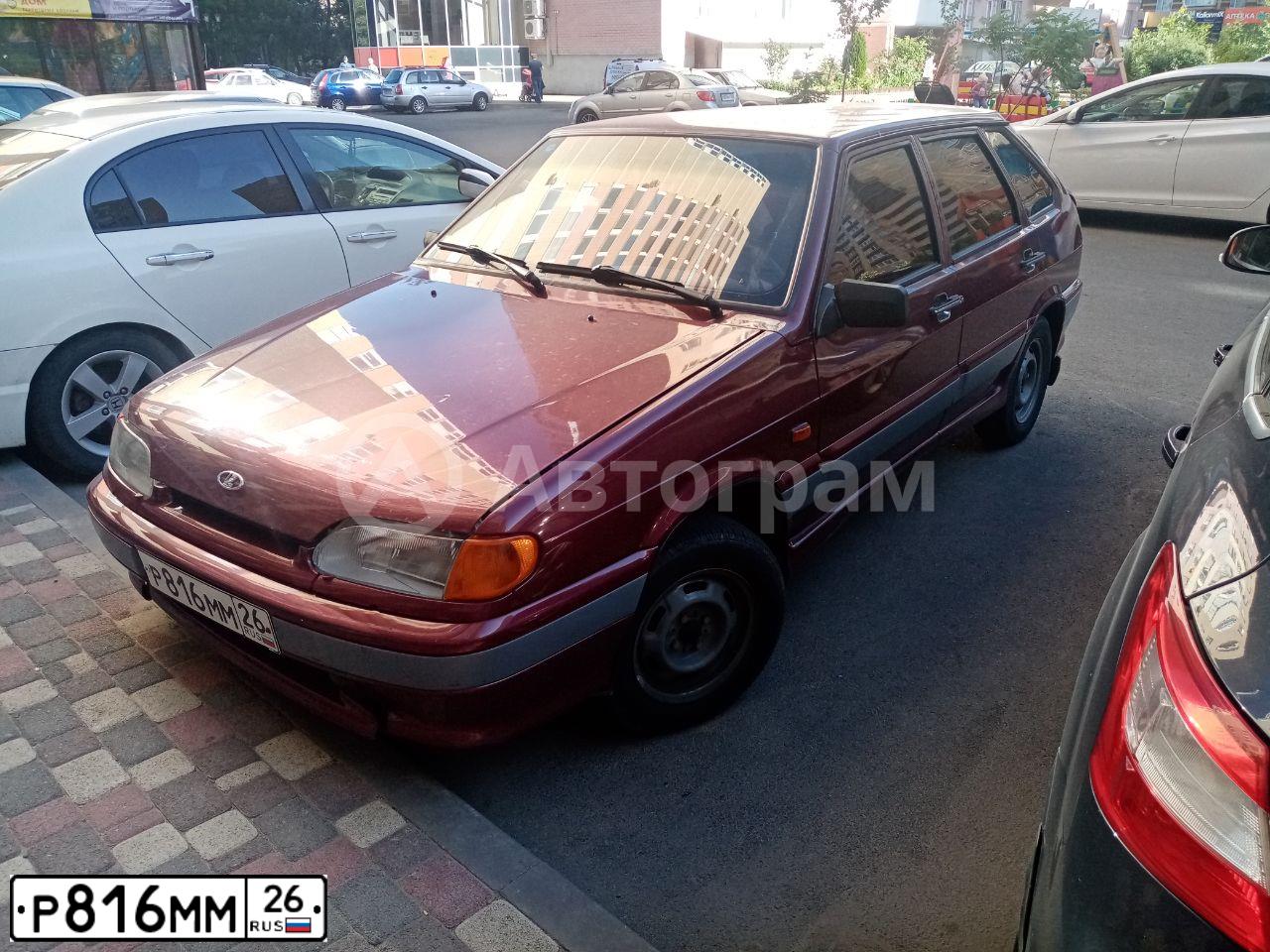 Фото автомобиля LADA 2114 SAMARA, 2005 — госномер Р816ММ26. Цвет: ТЕМНО-МАЛИНОВЫЙ