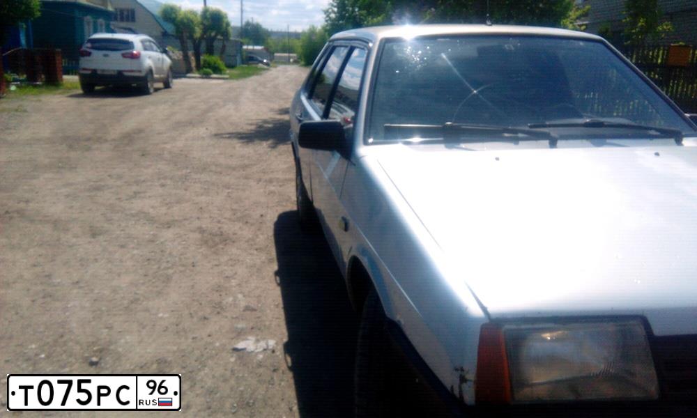 Фото автомобиля LADA 2109 SAMARA, 2004 — госномер У398МК45. Цвет: СЕРЕБРИСТЫЙ