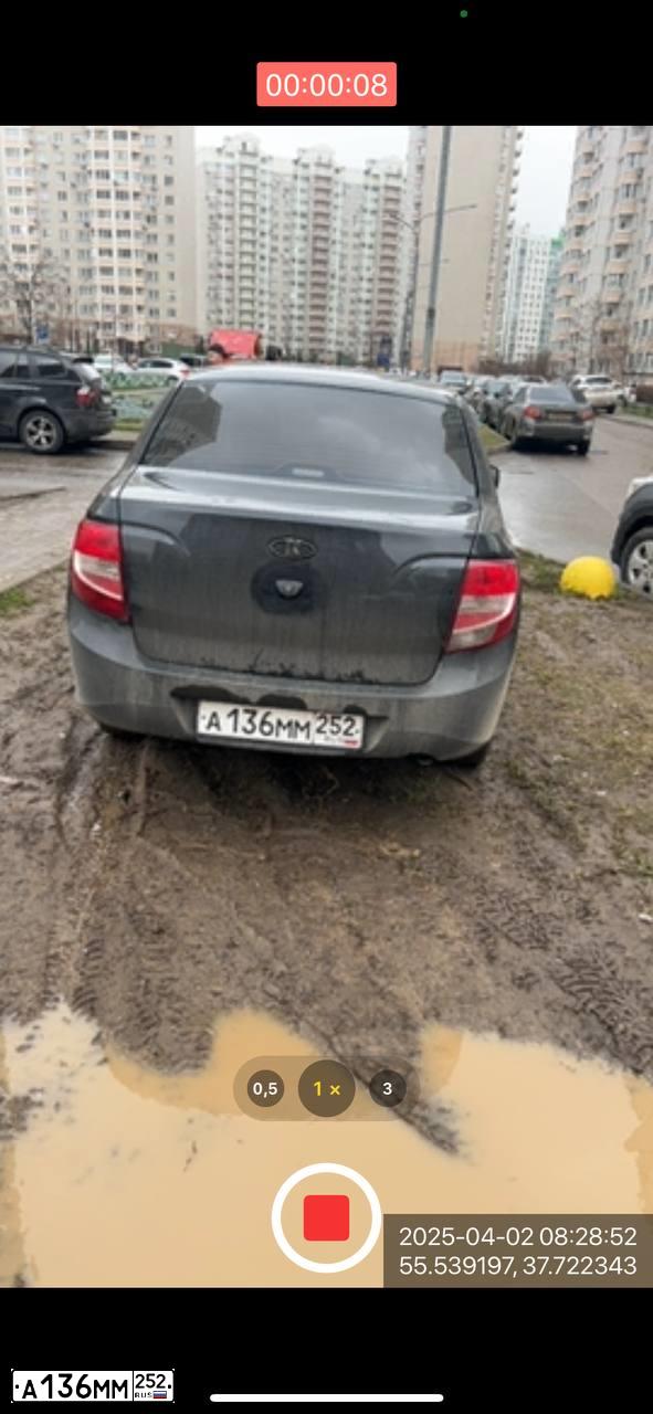 Фото автомобиля LADA 2190 GRANTA, 2013 — госномер А136ММ252. Цвет: ЧЕРНЫЙ