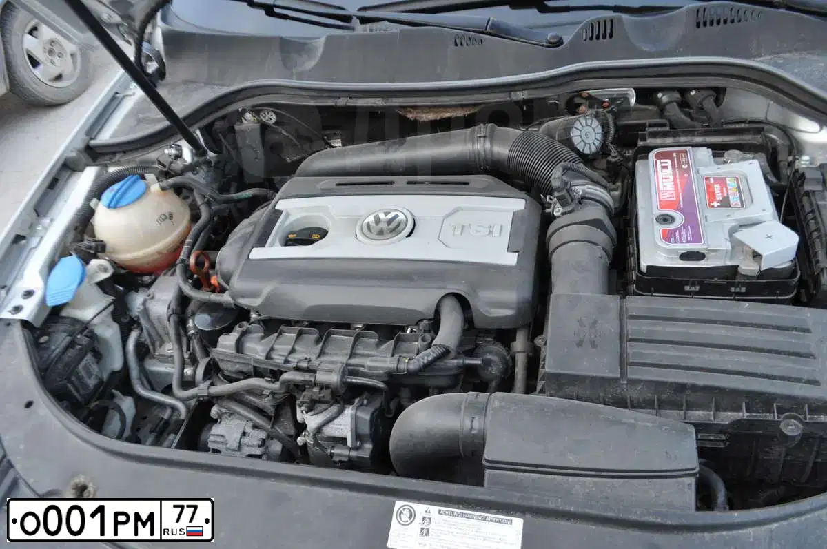 Фото автомобиля MERCEDES CL-KLASSE, 1999 — госномер О001РМ77. Цвет: СТАЛЬНОЙ