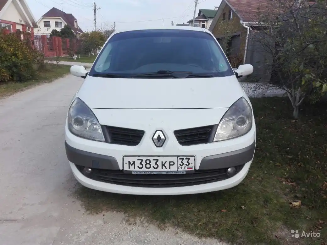 Фото автомобиля MITSUBISHI LANCER, 2004 — госномер С537НН33. Цвет: Красный