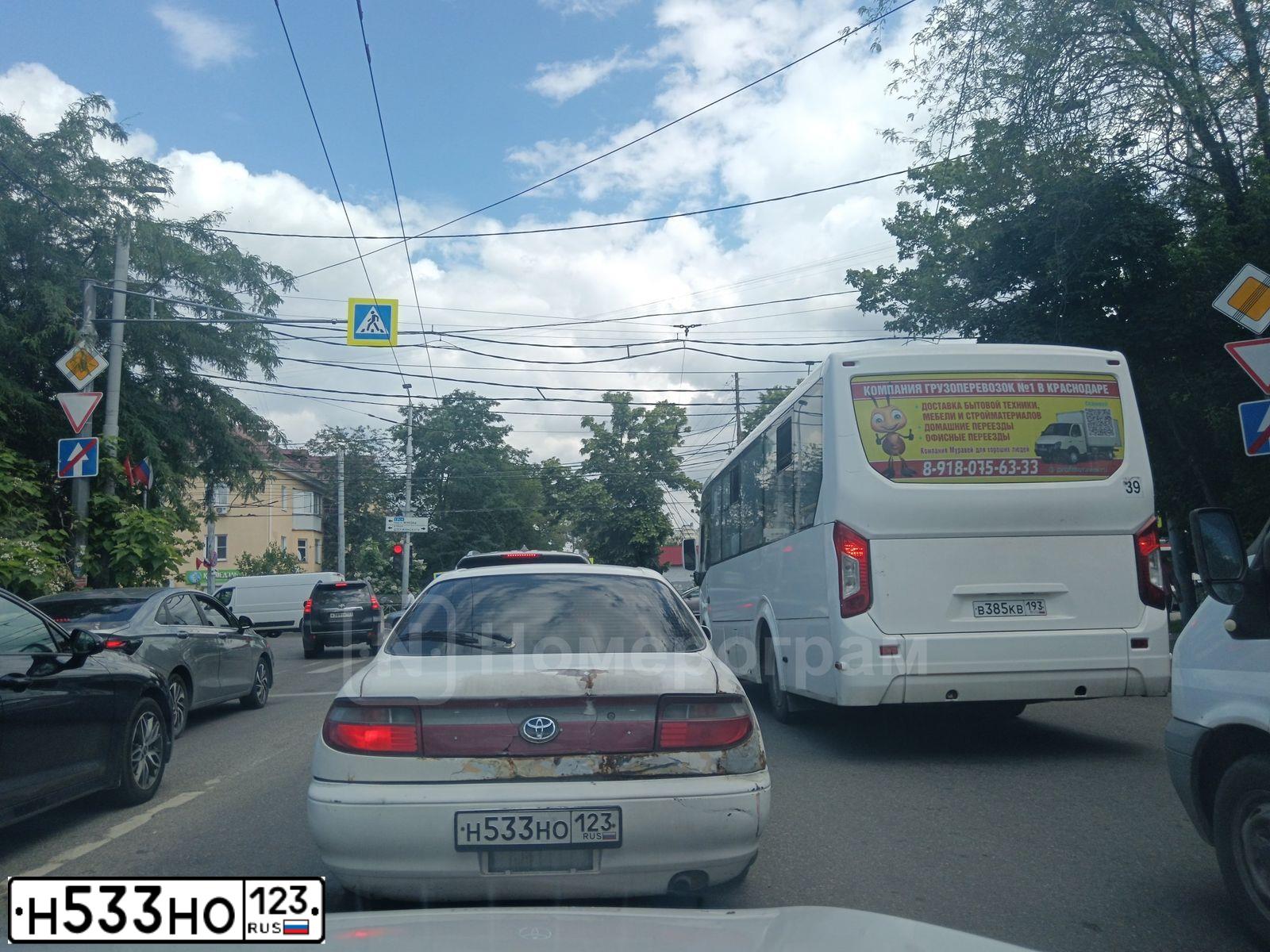 Фото автомобиля GAZ 3221 EL, 2013 — госномер Н533НО123. Цвет: БЕЛЫЙ