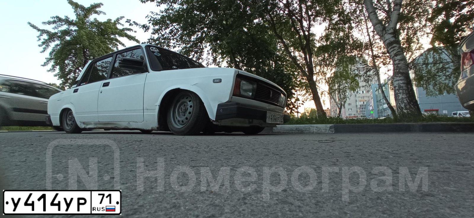 Фото автомобиля LADA 2105 LADA, 2006 — госномер У414УР71. Цвет: ЯРКО-БЕЛЫЙ