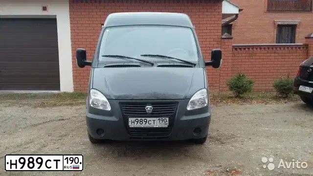 Фото автомобиля GAZ 2752 SOBOL, 2013 — госномер Н989СТ190. Цвет: СЕРЫЙ