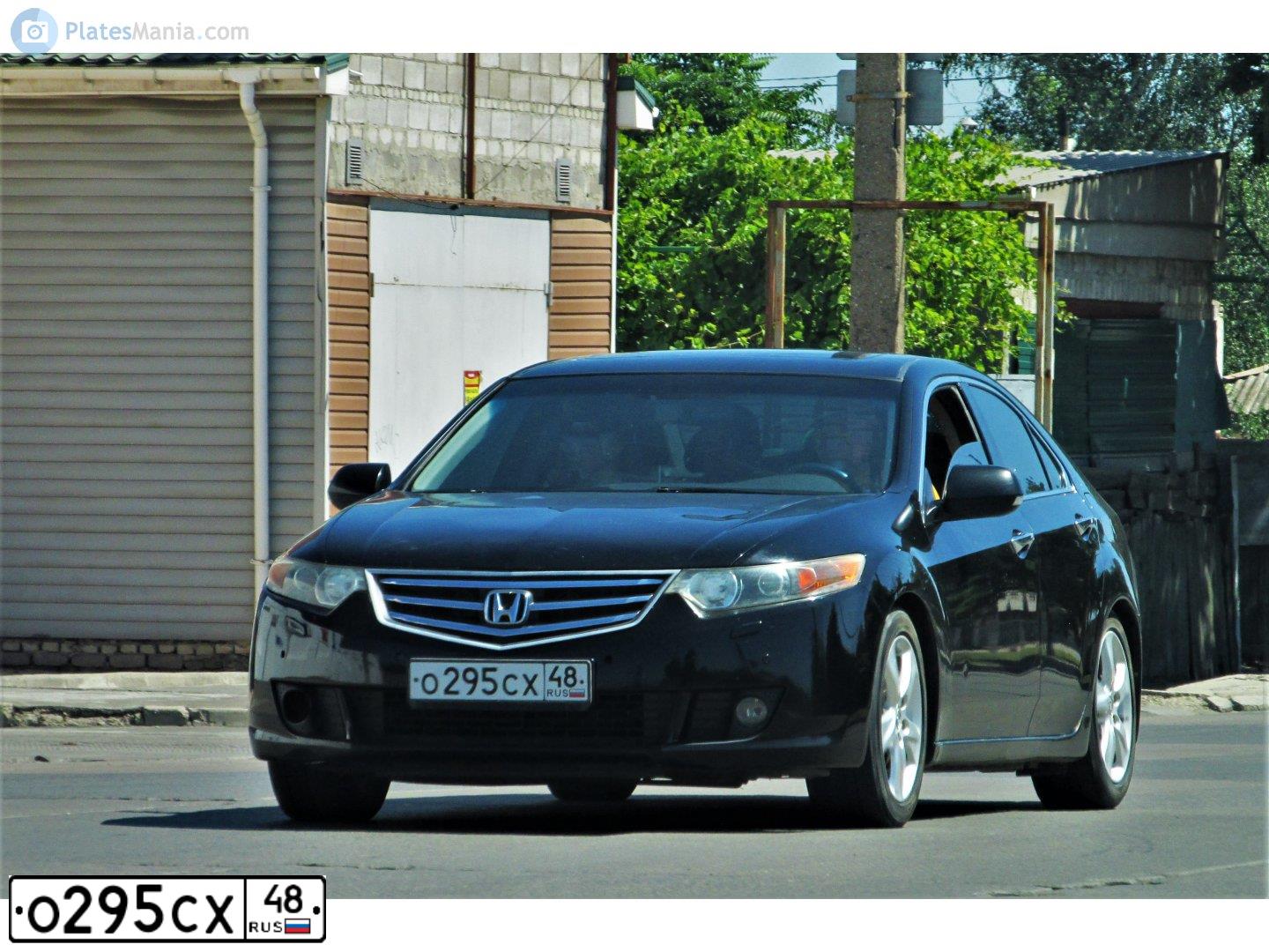Фото автомобиля HONDA ACCORD, 2008 — госномер О295СХ48. Цвет: ЧЕРНЫЙ