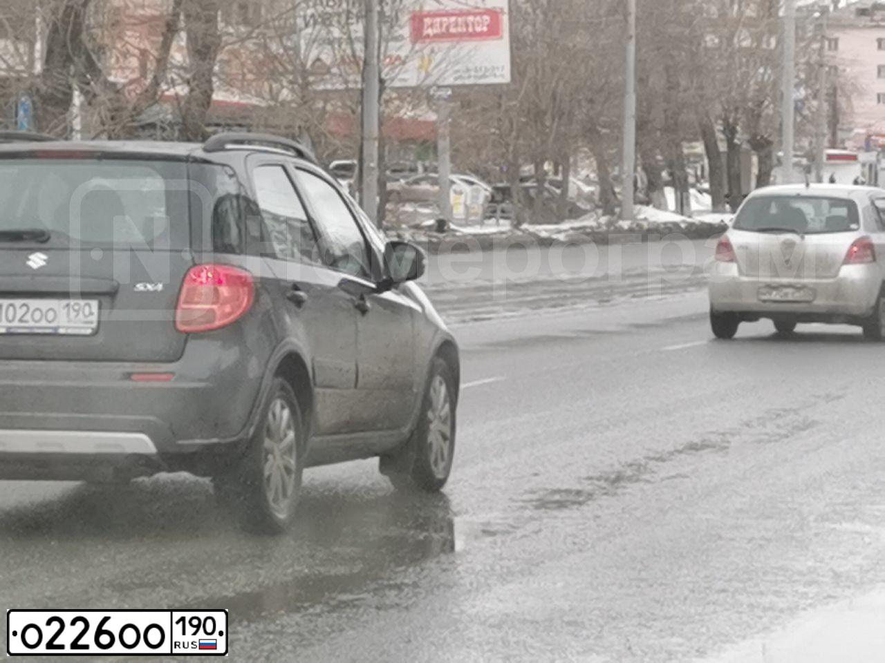 Фото автомобиля LADA 2110, 2007 — госномер О226ОО190. Цвет: СВЕТЛО-СЕРЕБРИСТЫЙ  МЕТАЛЛИК