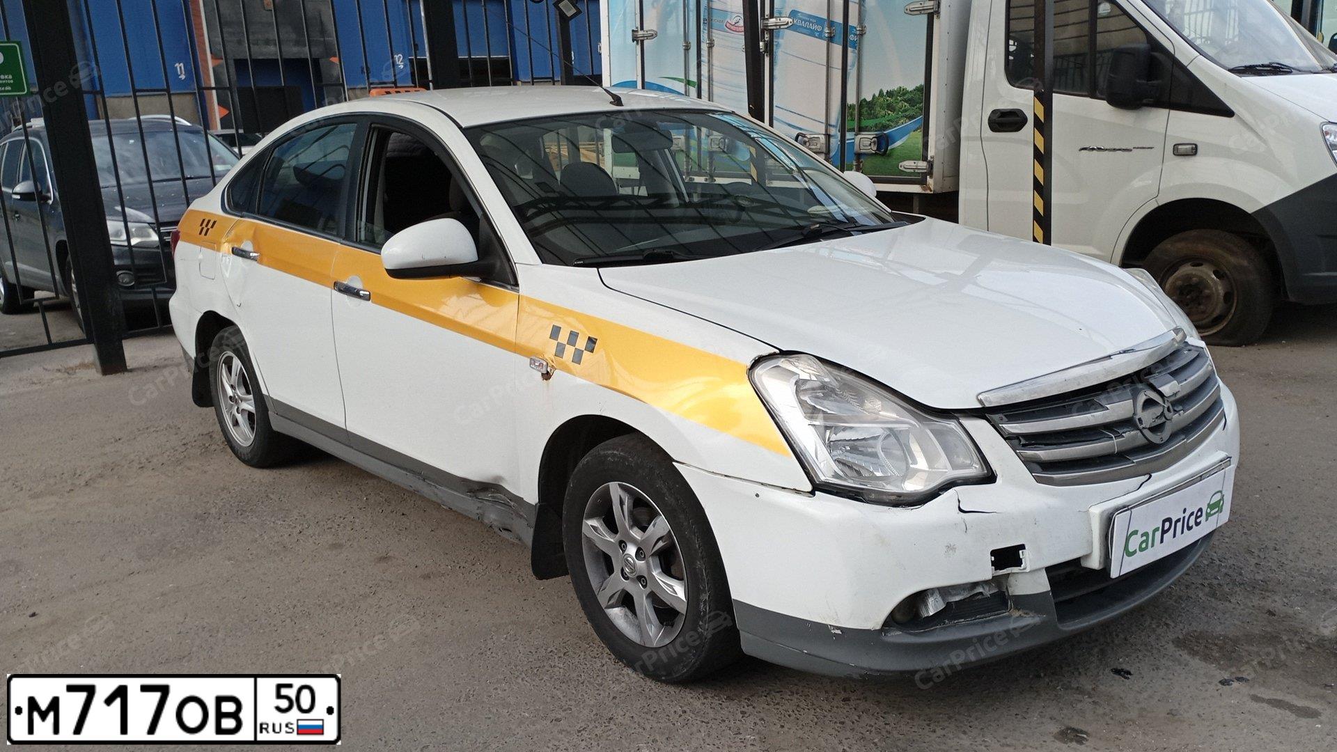 Фото автомобиля HYUNDAI GRAND STAREX, 2009 — госномер М499МР48. Цвет: Белый