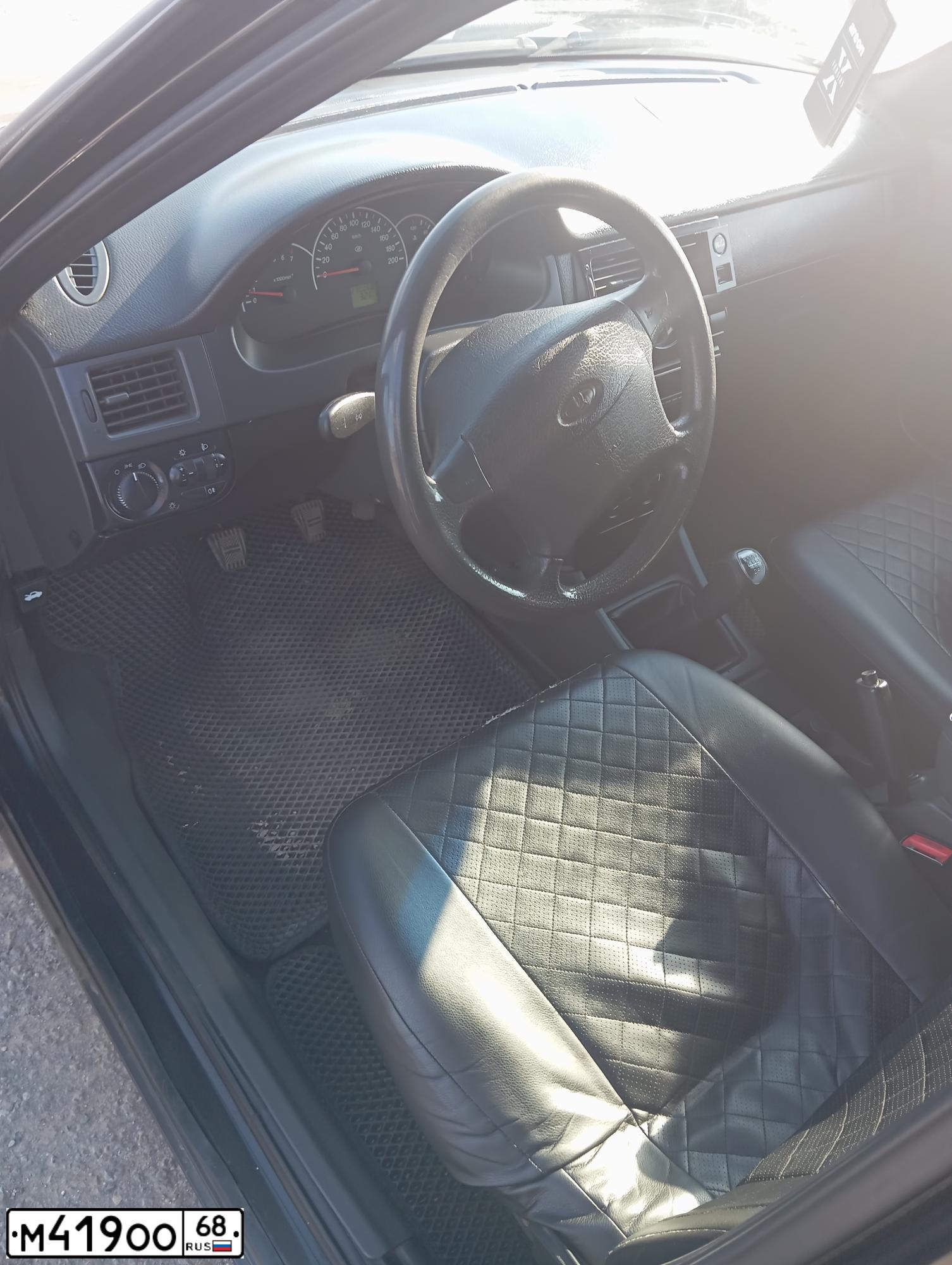 Фото автомобиля LADA 2172 PRIORA, 2008 — госномер М419ОО68. Цвет: Темно-зеленый