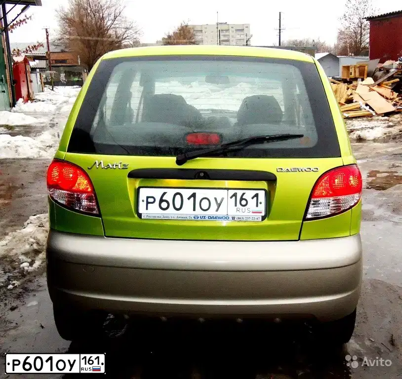 Фото автомобиля DAEWOO MATIZ, 2012 — госномер Р601ОУ161. Цвет: ЖЕЛТО-ЗЕЛЕНЫЙ