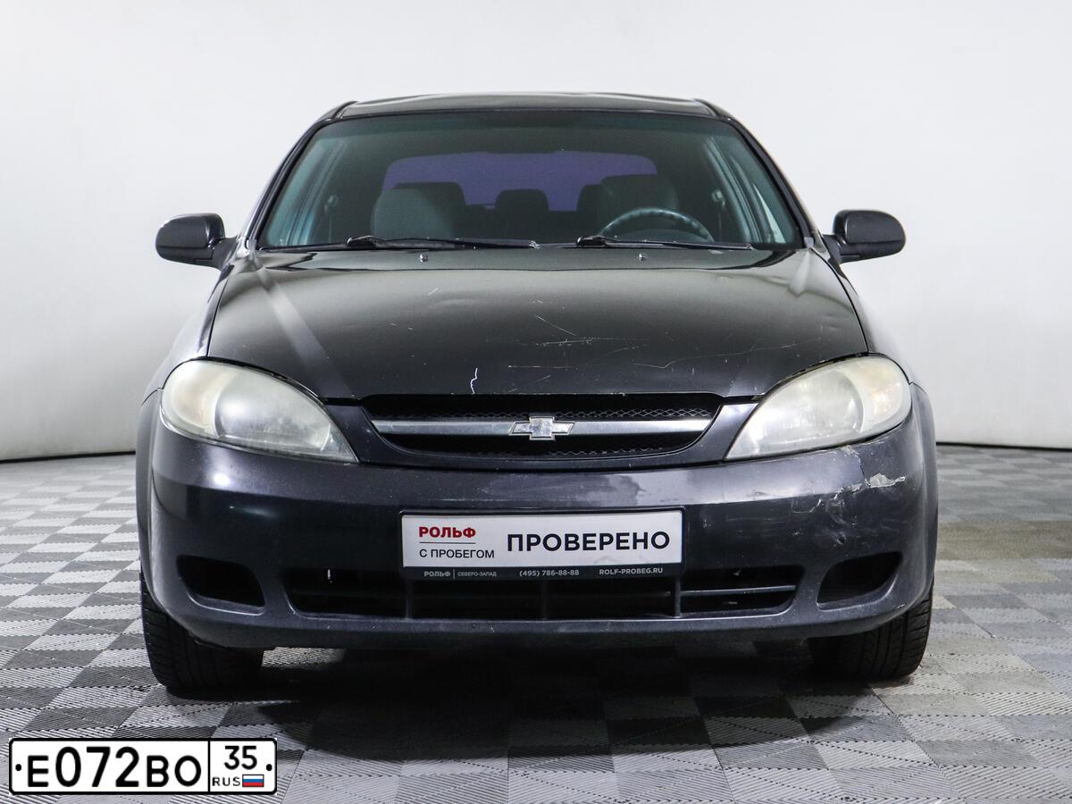 Фото автомобиля CHEVROLET LACETTI, 2008 — госномер Е072ВО35. Цвет: ЧЕРНЫЙ