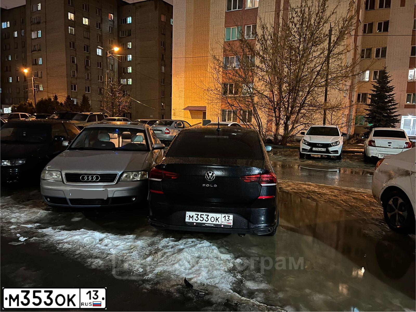 Фото автомобиля VOLKSWAGEN POLO, 2020 — госномер М353ОК13. Цвет: ЧЕРНЫЙ