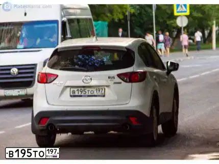 Фото автомобиля MAZDA CX-5, 2012 — госномер В195ТО197. Цвет: Белый