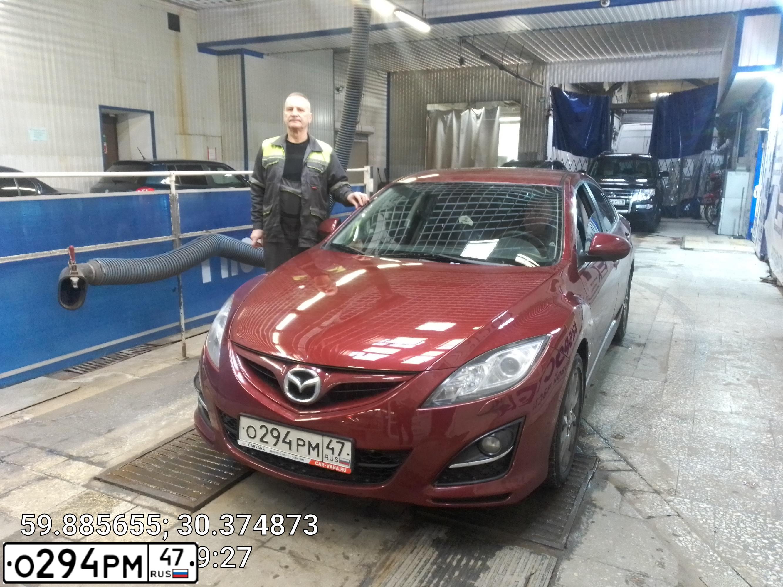 Фото автомобиля MAZDA 6, 2012 — госномер Е367ЕС41. Цвет: Красный
