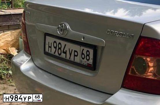 Фото автомобиля TOYOTA COROLLA, 2006 — госномер Н984УР68. Цвет: СЕРЕБРИСТЫЙ
