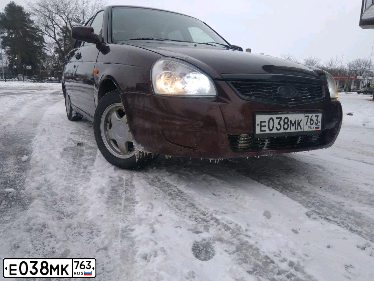 Фото автомобиля LADA 2170 PRIORA, 2010 — госномер Е038МК763. Цвет: ВИШНЕВЫЙ ТЕМНЫЙ