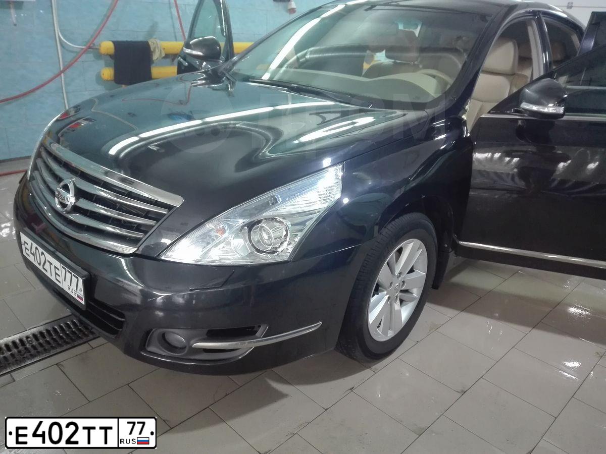 Фото автомобиля DAEWOO NEXIA, 1997 — госномер Е402ТТ77. Цвет: СЕРЫЙ