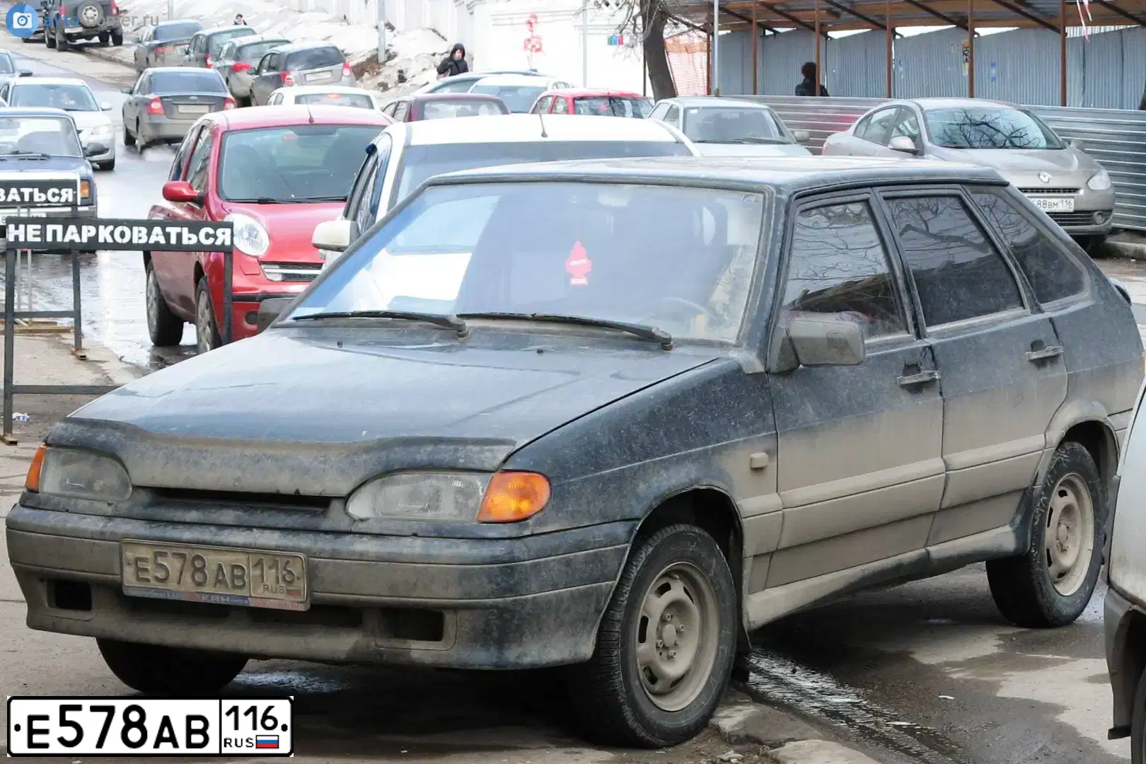 Фото автомобиля LADA 2114 SAMARA, 2007 — госномер Е384РС763. Цвет: ГРАФИТОВЫЙ МЕТАЛИК