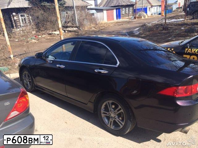Фото автомобиля HONDA ACCORD, 2006 — госномер А111АН12. Цвет: ТЕМНО-КОРИЧНЕВЫЙ