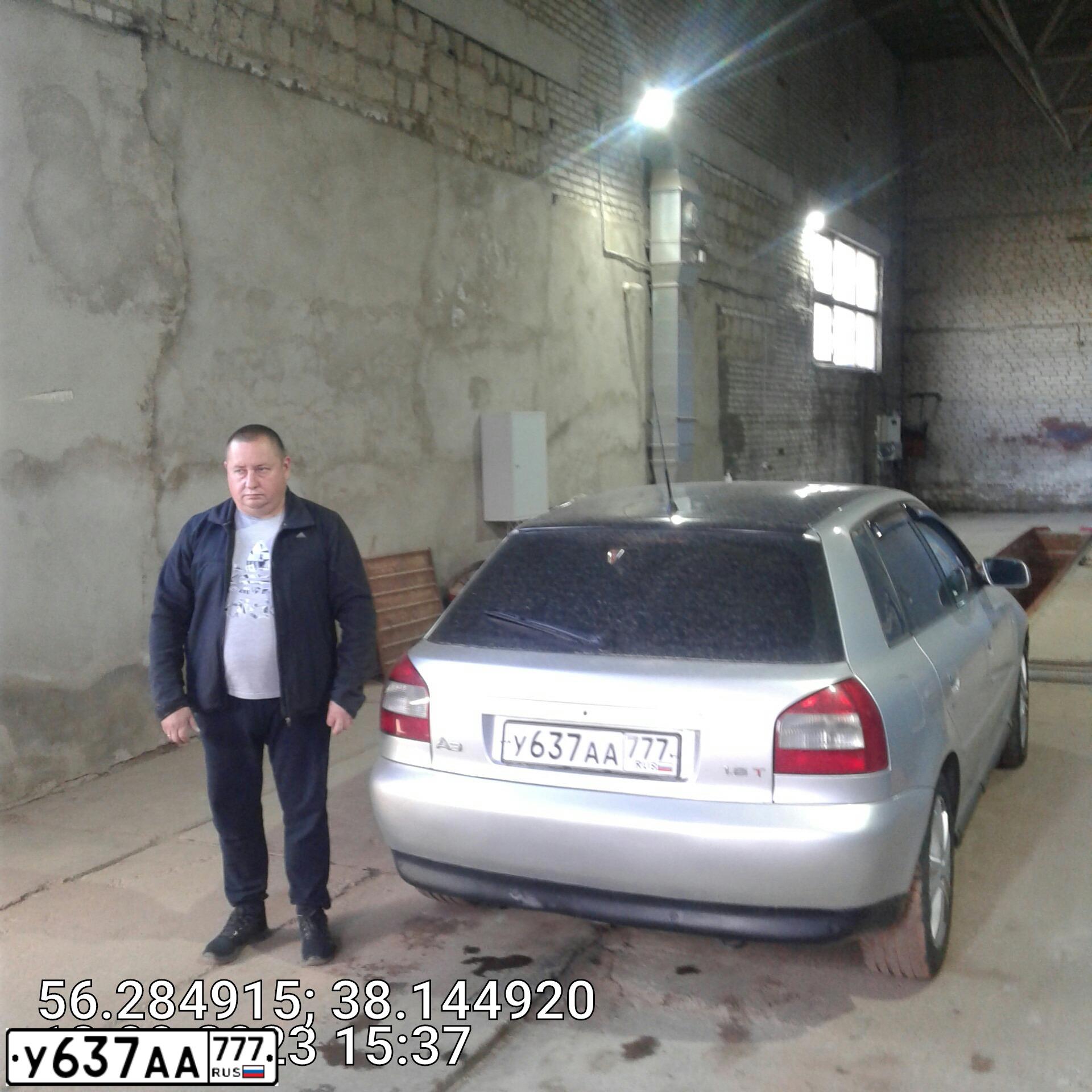 Фото автомобиля AUDI A3, 2001. Цвет: СЕРЕБРИСТЫЙ