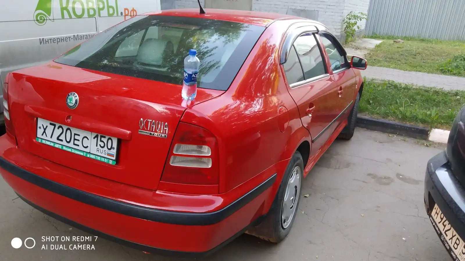 Фото автомобиля SKODA OCTAVIA, 2007 — госномер С969УО750. Цвет: КРАСНЫЙ