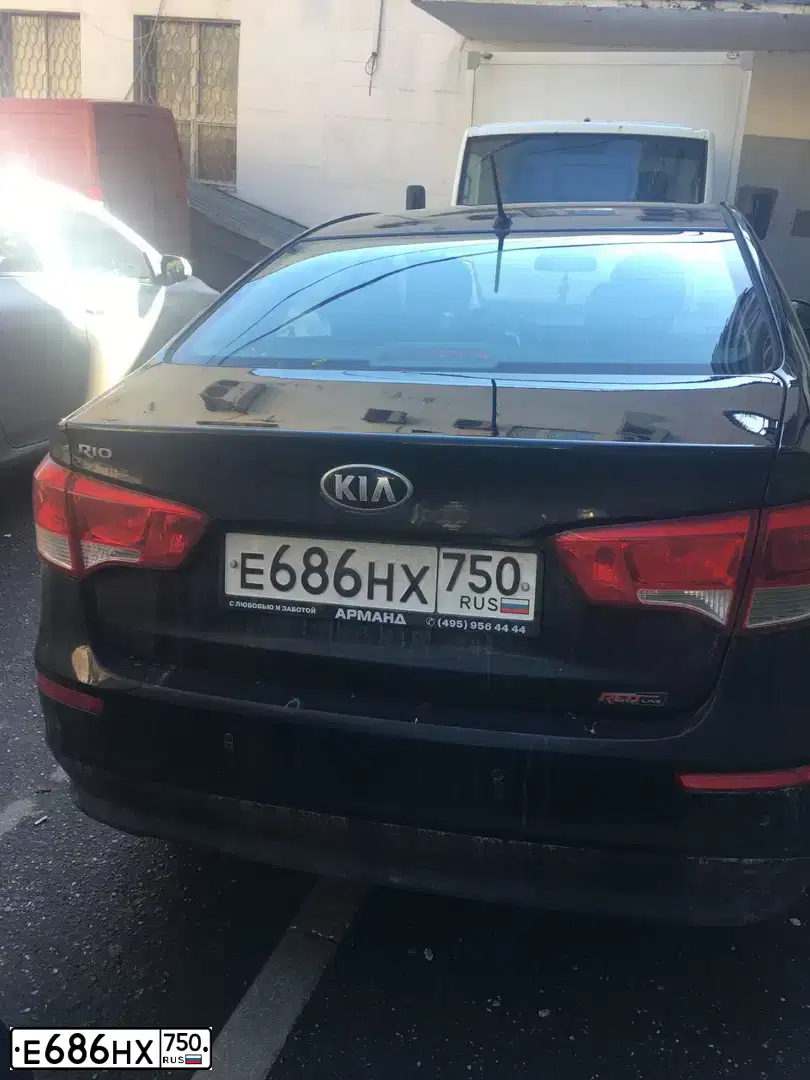 Фото автомобиля KIA RIO, 2016 — госномер В367РР37. Цвет: ЧЕРНЫЙ