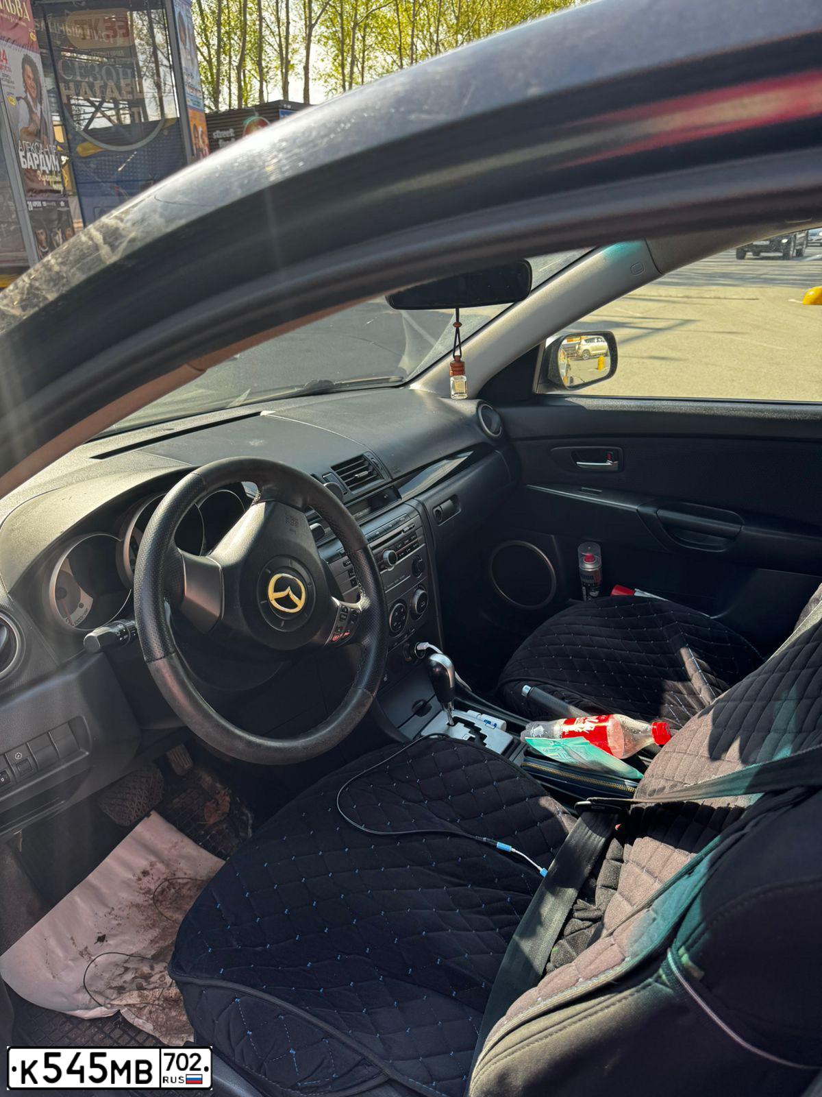 Фото автомобиля MAZDA 3, 2007 — госномер К545МВ702. Цвет: ЧЕРНЫЙ
