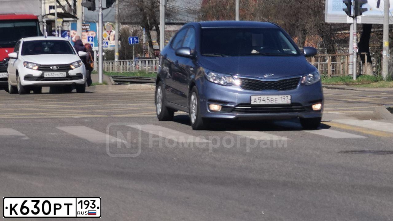 Фото автомобиля LADA 2114 SAMARA, 2013 — госномер Н432НЕ33. Цвет: Белый