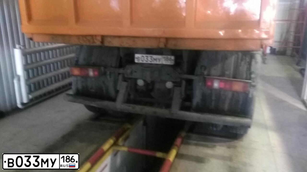 Фото автомобиля KAMAZ 6520 /6X4/, 2014 — госномер В033МУ186. Цвет: Оранжевый