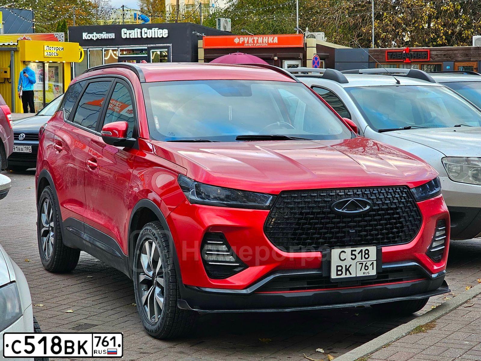 Фото автомобиля CHERY TIGGO, 2020 — госномер С518ВК761. Цвет: Красный