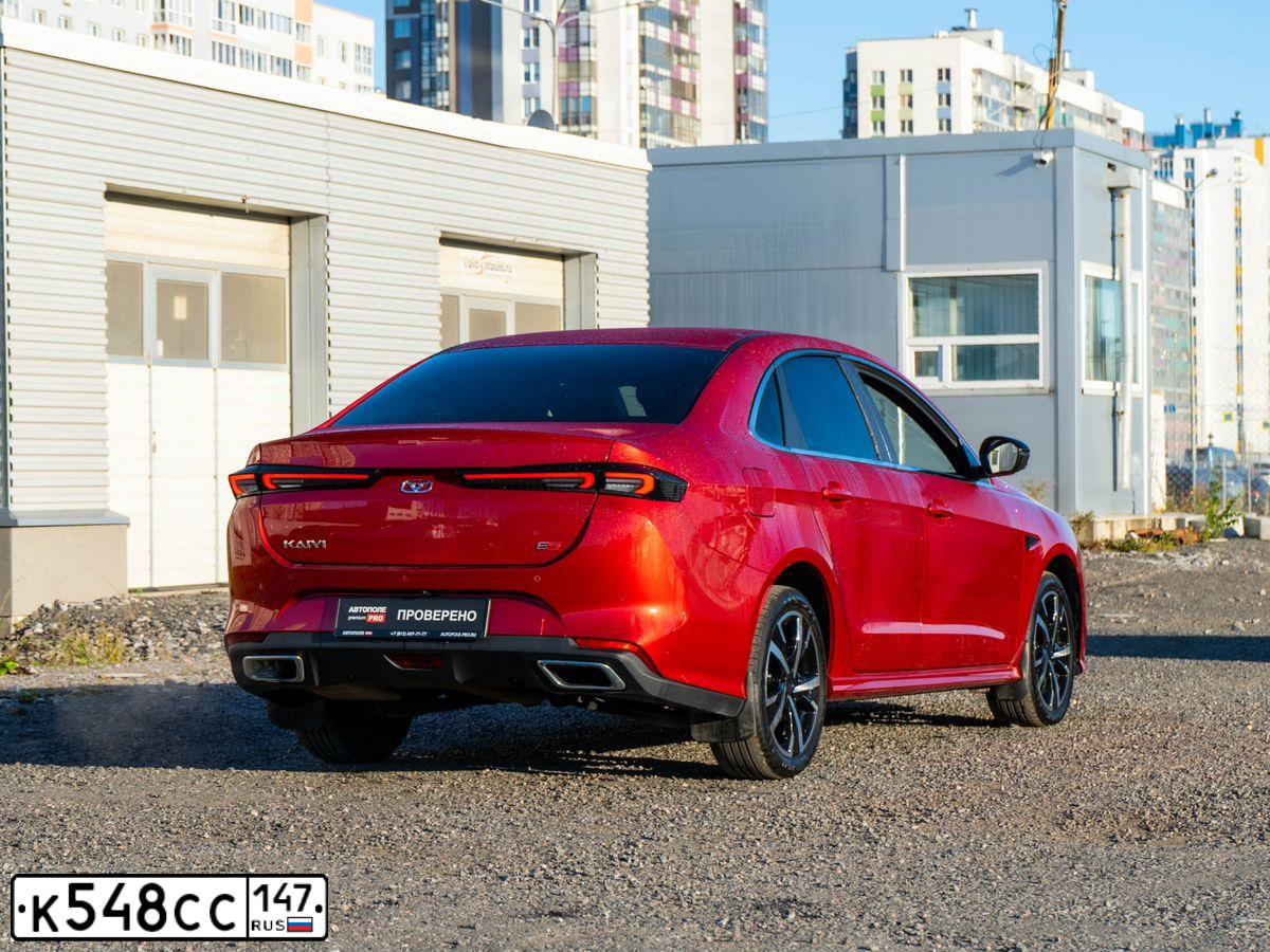 Фото автомобиля KAIYI E5, 2023 — госномер К548СС147. Цвет: Красный