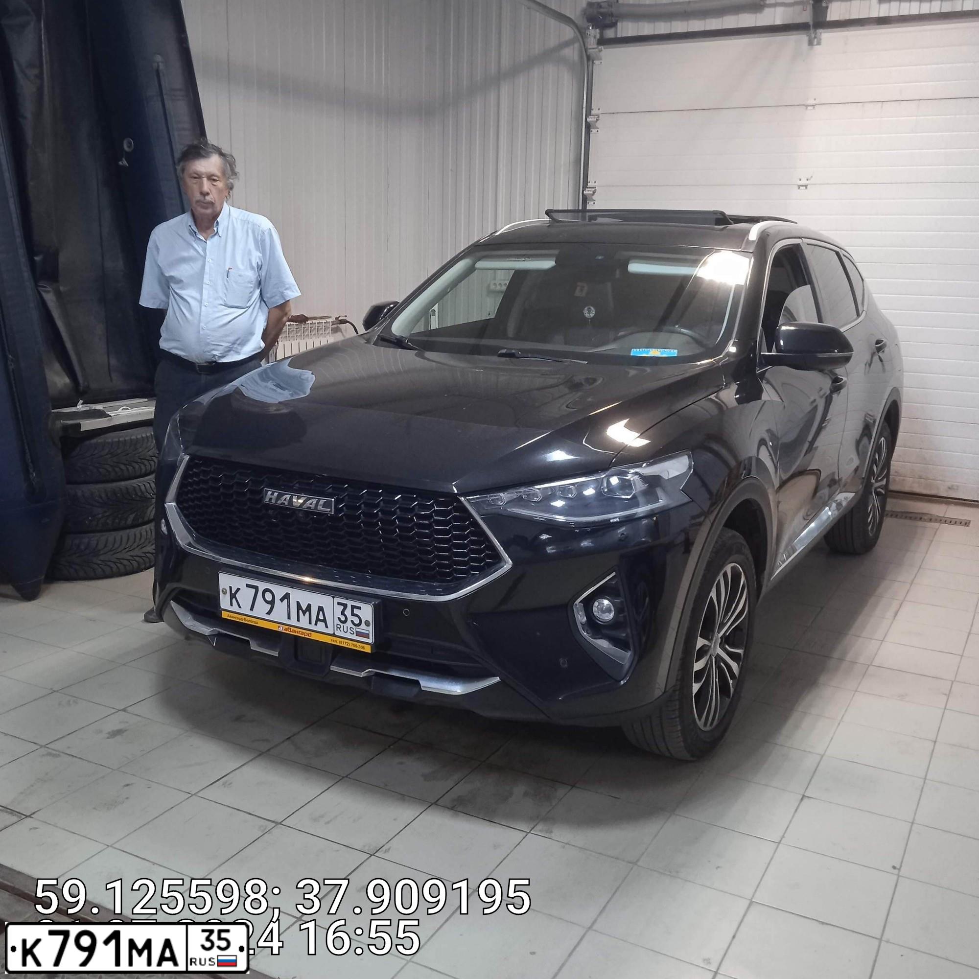 Фото автомобиля HAVAL F7, 2019 — госномер М380МК35. Цвет: ЧЕРНЫЙ