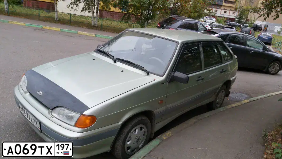 Фото автомобиля LADA 2114 SAMARA, 2006 — госномер А069ТХ197. Цвет: ЗЕЛЕНЫЙ
