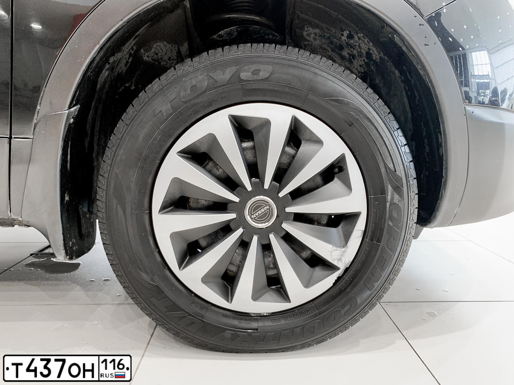 Фото автомобиля NISSAN QASHQAI, 2013 — госномер У987АН716. Цвет: ЧЕРНЫЙ