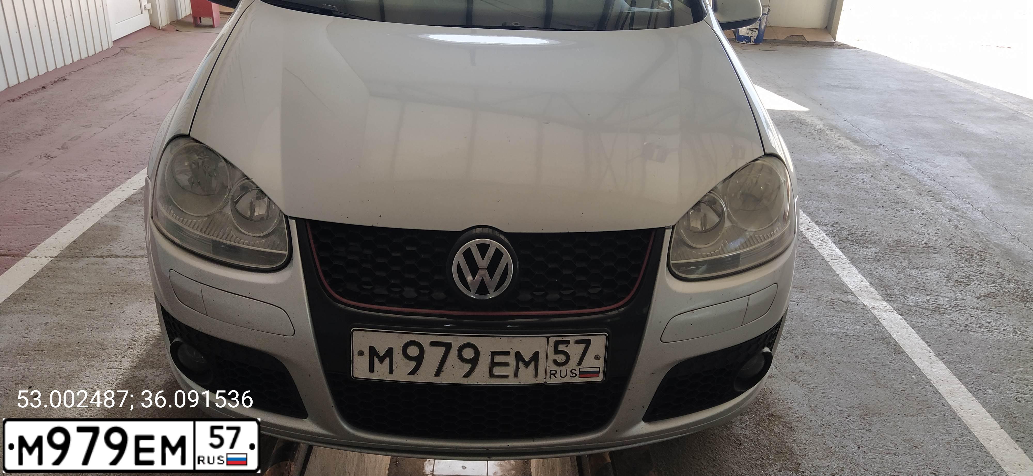 Фото автомобиля VOLKSWAGEN BORA, 1999 — госномер М979ЕМ57. Цвет: ТЕМНО-КРАСНЫЙ