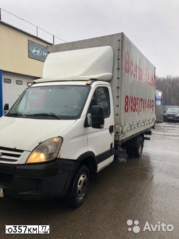 Фото автомобиля IVECO DAILY, 2008 — госномер С452НТ18. Цвет: Белый