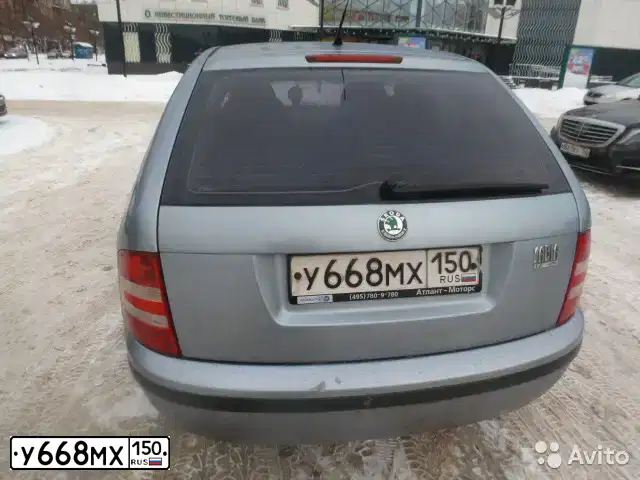 Фото автомобиля SKODA FABIA, 2004 — госномер У668МХ150. Цвет: СЕРО-ГОЛУБОЙ