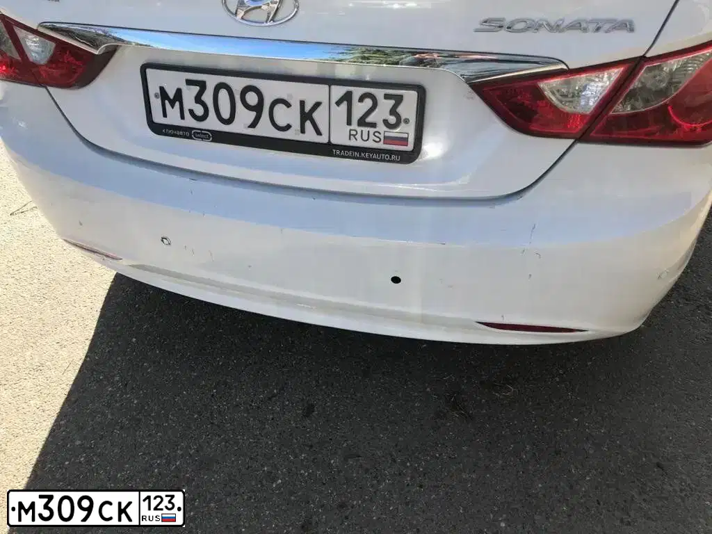 Фото автомобиля HYUNDAI SONATA, 2012 — госномер М309СК123. Цвет: БЕЛЫЙ