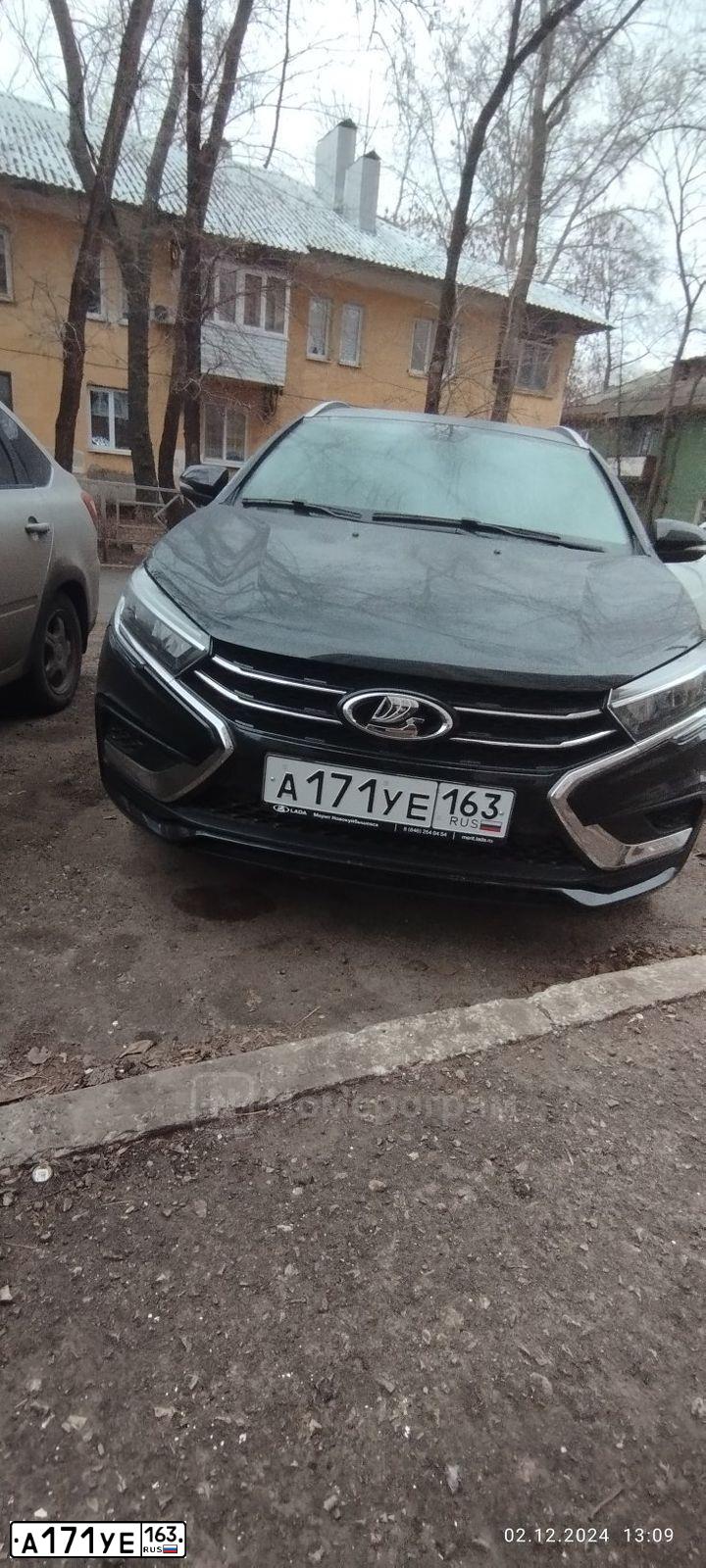 Фото автомобиля FORD FOCUS, 2009 — госномер А171УЕ163. Цвет: Серебристый
