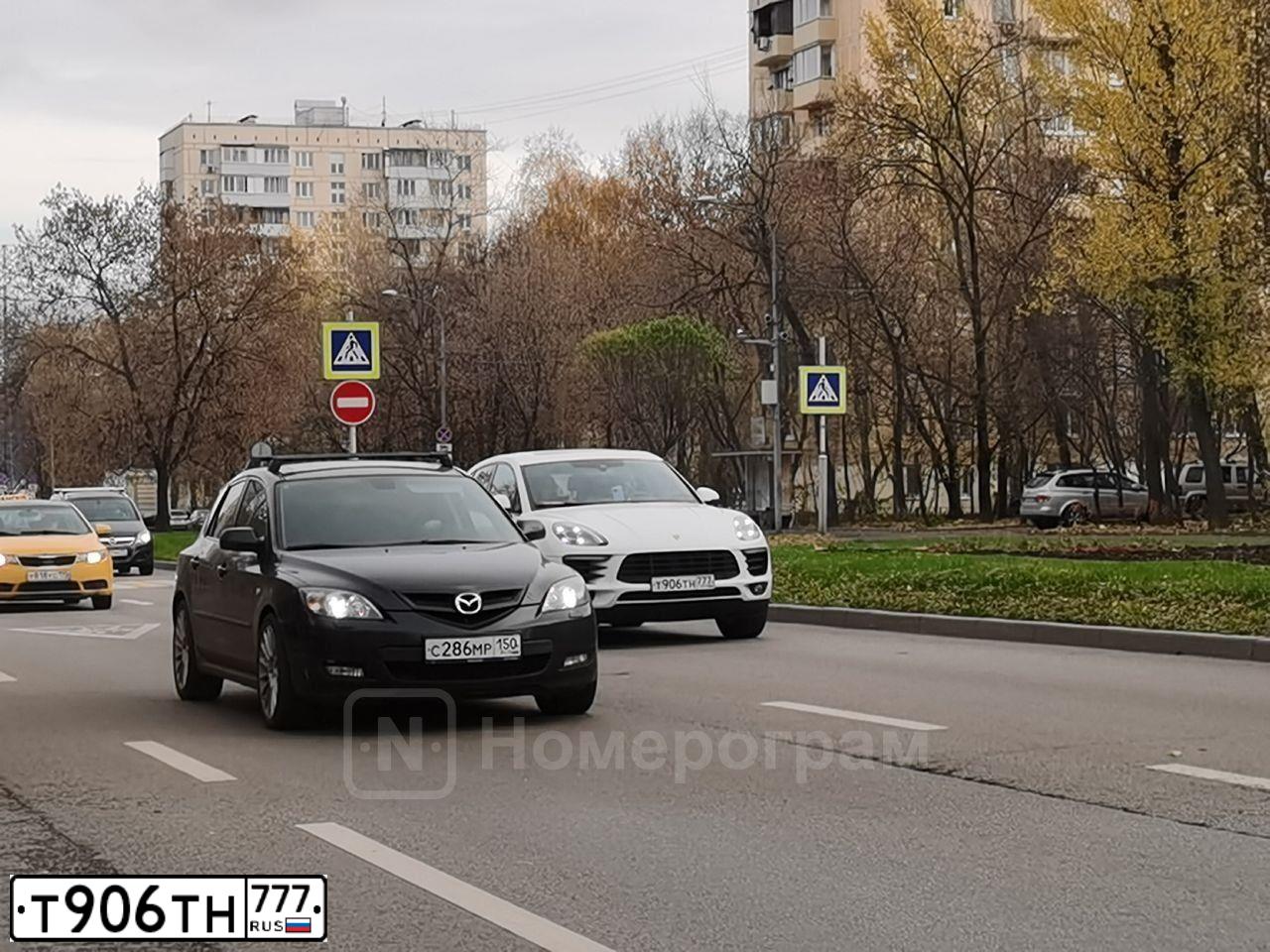 Фото автомобиля PORSCHE MACAN, 2016 — госномер Р209РК159. Цвет: Белый