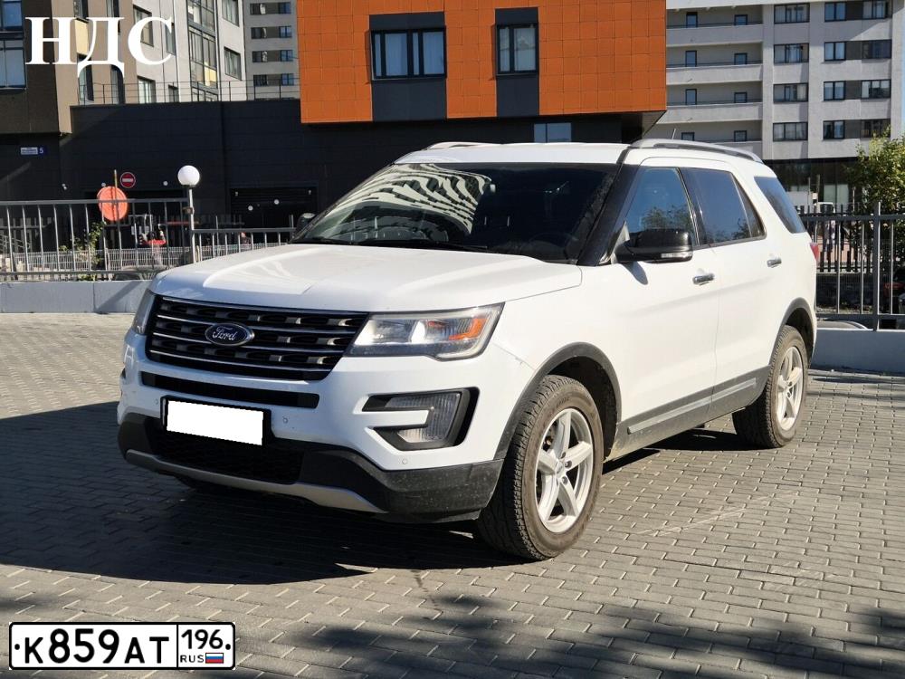 Фото автомобиля FORD EXPLORER, 2017 — госномер Р623АР716. Цвет: Белый