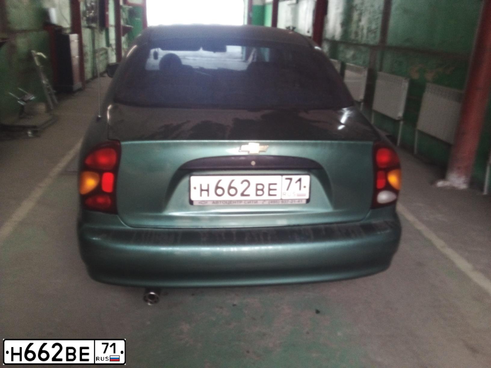 Фото автомобиля CHEVROLET LANOS, 2007 — госномер Е154АМ181. Цвет: ЗЕЛЕНЫЙ