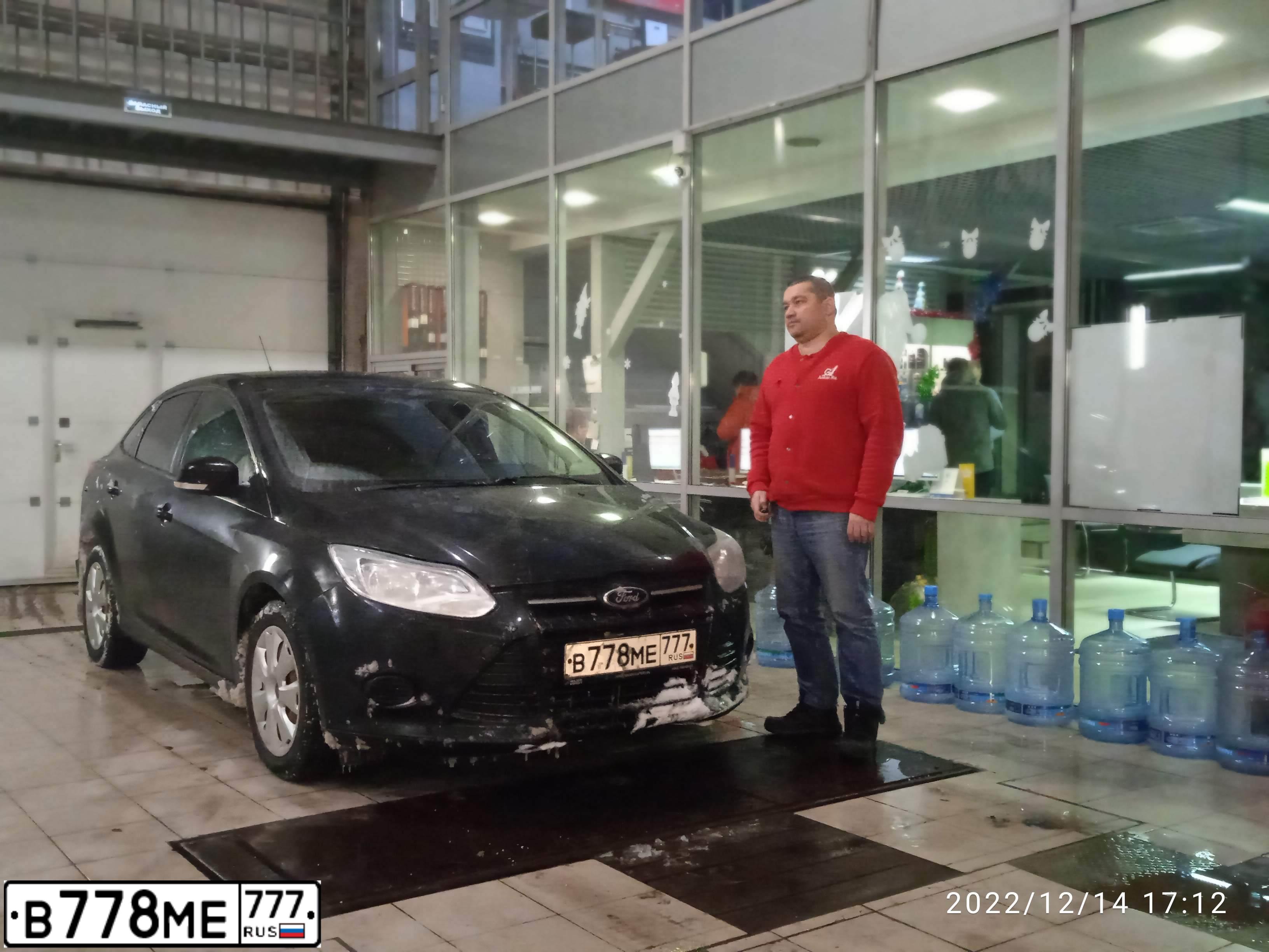 Фото автомобиля FORD FOCUS, 2012 — госномер Н017НВ977. Цвет: ЧЕРНЫЙ