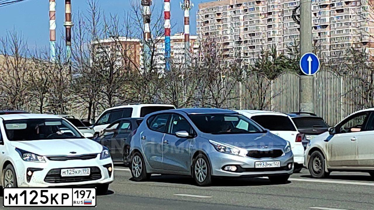 Фото автомобиля CITROEN C5, 2006 — госномер Т012РМ177. Цвет: КРАСНЫЙ