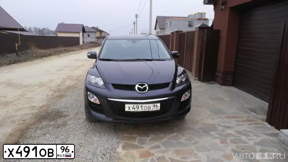 Фото автомобиля MAZDA CX-7, 2011 — госномер С441ТТ96. Цвет: Серый