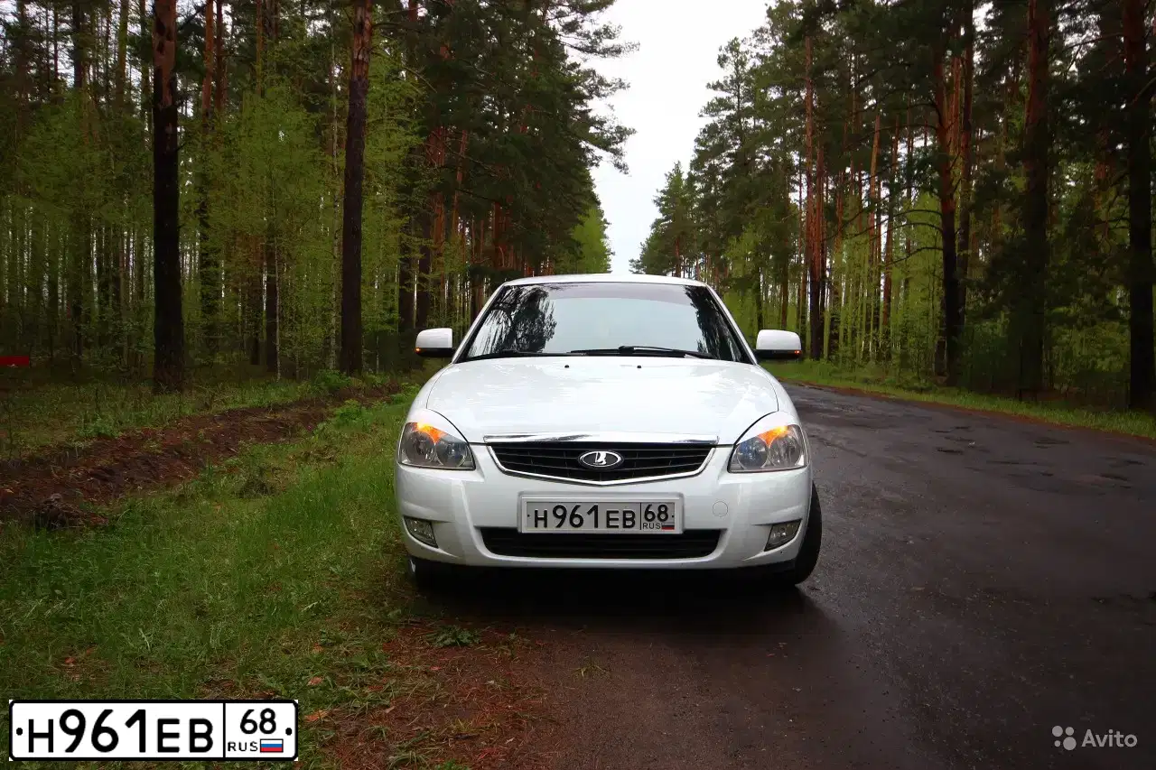 Фото автомобиля LADA 2172 PRIORA, 2009 — госномер Н961ЕВ68. Цвет: Белый